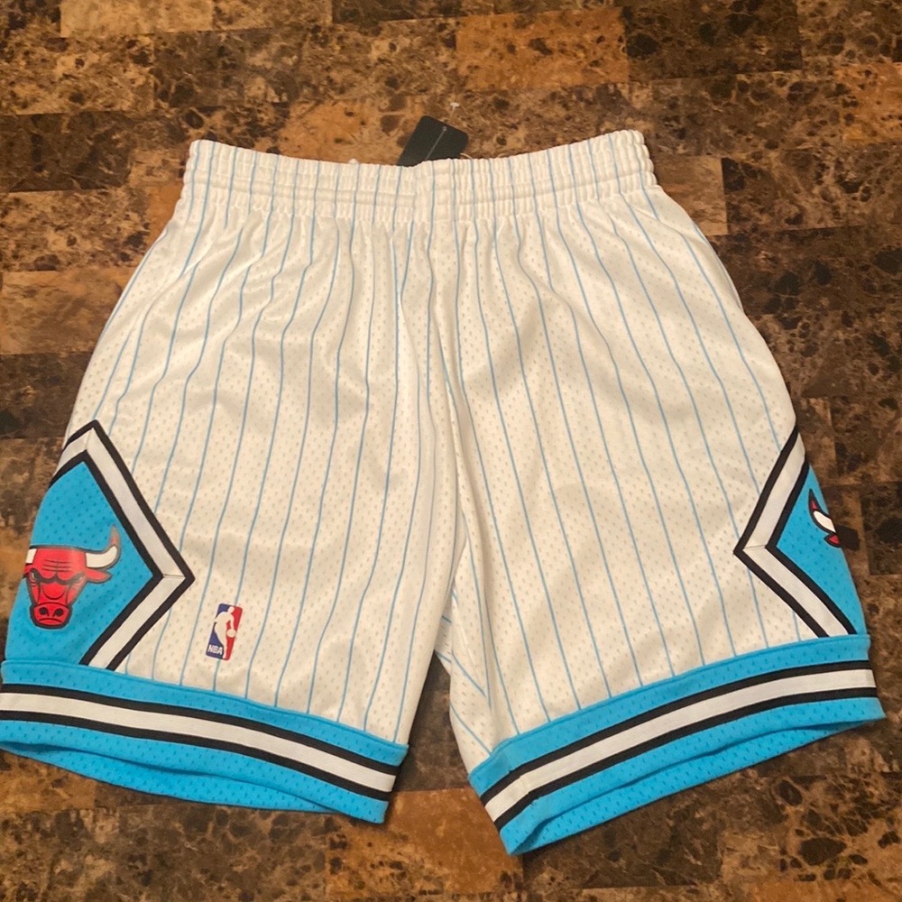 Basketball shorts